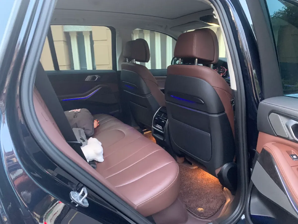 2021 BMW X5 3.0T 340HP L6 8AT,autocango,china used car exporter,china ev exporter,chinese used car exporter,chinese used ev exporter
