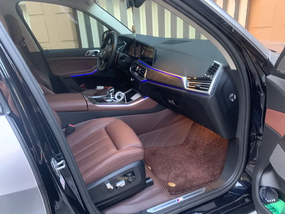 2021 BMW X5 3.0T 340HP L6 8AT,autocango,china used car exporter,china ev exporter,chinese used car exporter,chinese used ev exporter