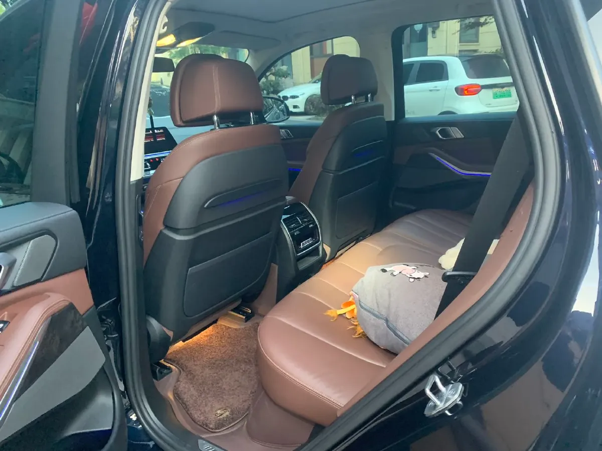2021 BMW X5 3.0T 340HP L6 8AT,autocango,china used car exporter,china ev exporter,chinese used car exporter,chinese used ev exporter