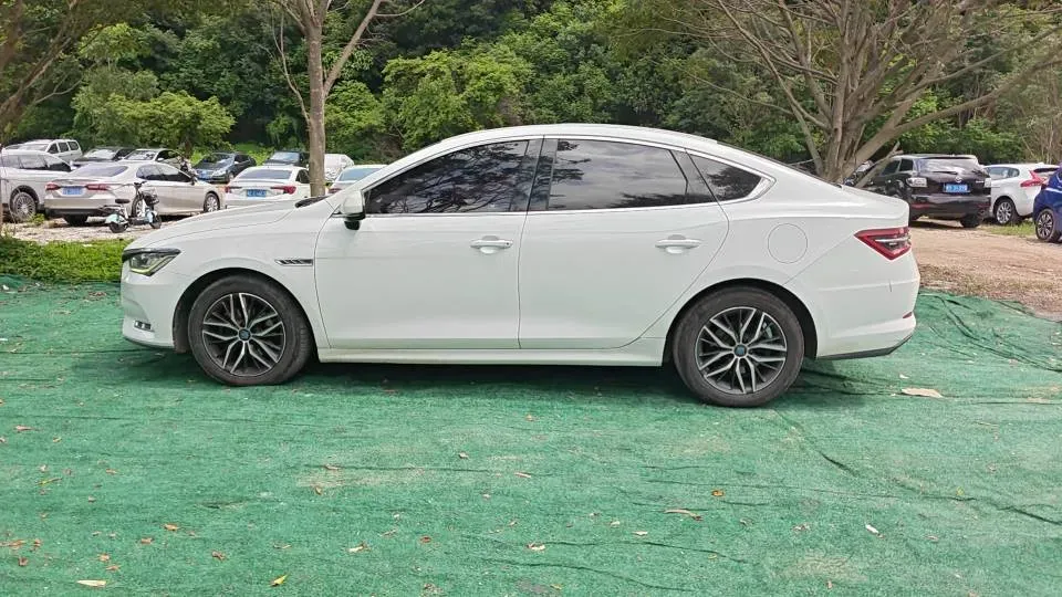 2019 Buick GL6 1.3T 163HP L3 6AT,autocango,china used car exporter,china ev exporter,chinese used car exporter,chinese used ev exporter