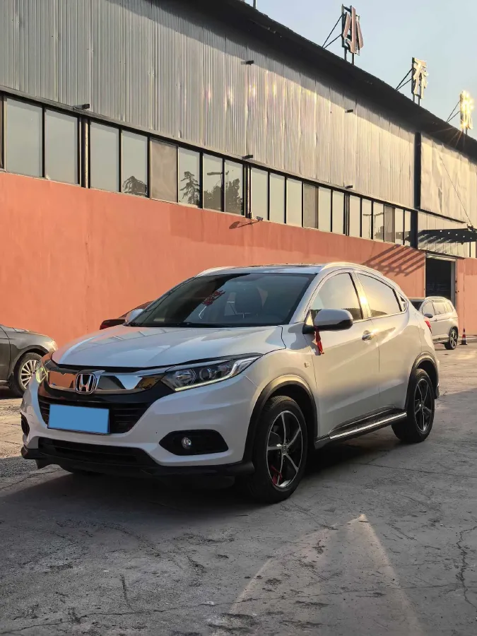 2020 Honda Vezel 1.5L 131HP L4 CVT,autocango,china used car exporter,china ev exporter,chinese used car exporter,chinese used ev exporter