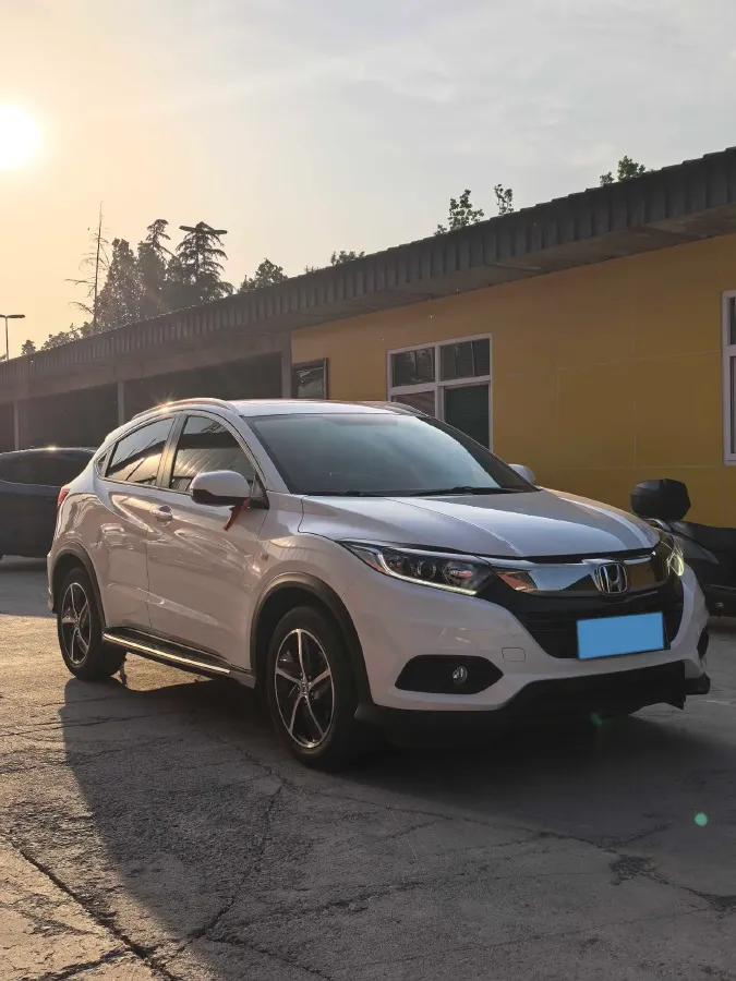 2020 Honda Vezel 1.5L 131HP L4 CVT,autocango,china used car exporter,china ev exporter,chinese used car exporter,chinese used ev exporter