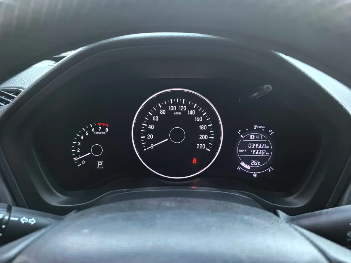 2020 Honda Vezel 1.5L 131HP L4 CVT,autocango,china used car exporter,china ev exporter,chinese used car exporter,chinese used ev exporter