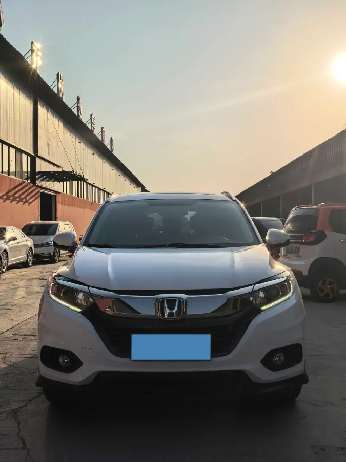 2020 Honda Vezel 1.5L 131HP L4 CVT,autocango,china used car exporter,china ev exporter,chinese used car exporter,chinese used ev exporter