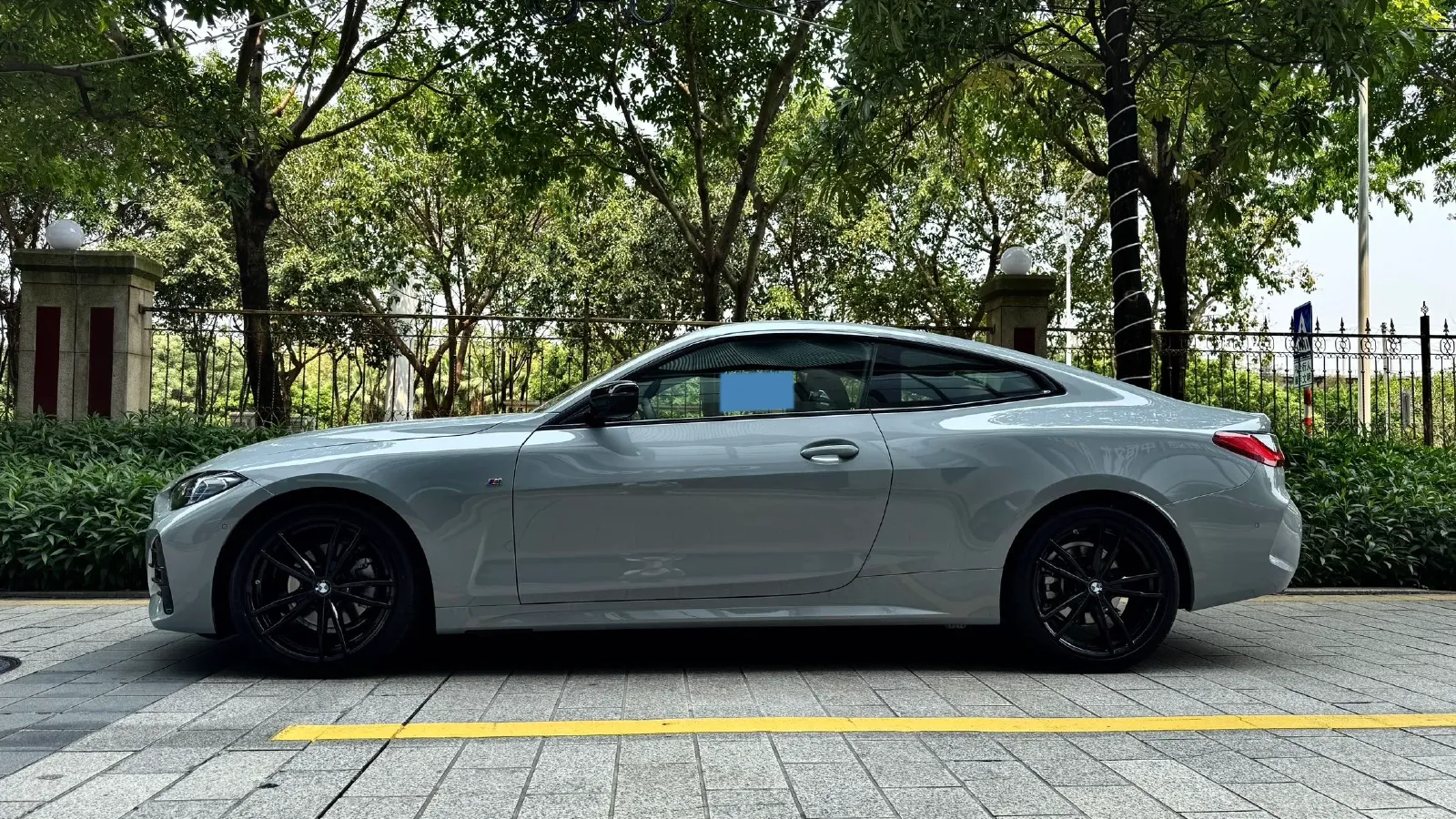 2023 BMW 4 Series 2.0T 184HP L4 8AT,autocango,china used car exporter,china ev exporter,chinese used car exporter,chinese used ev exporter