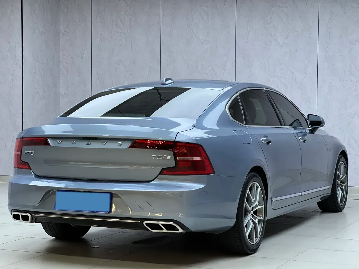 2019 Infiniti Q70 2.0T 211HP L4 7AT,autocango,china used car exporter,china ev exporter,chinese used car exporter,chinese used ev exporter