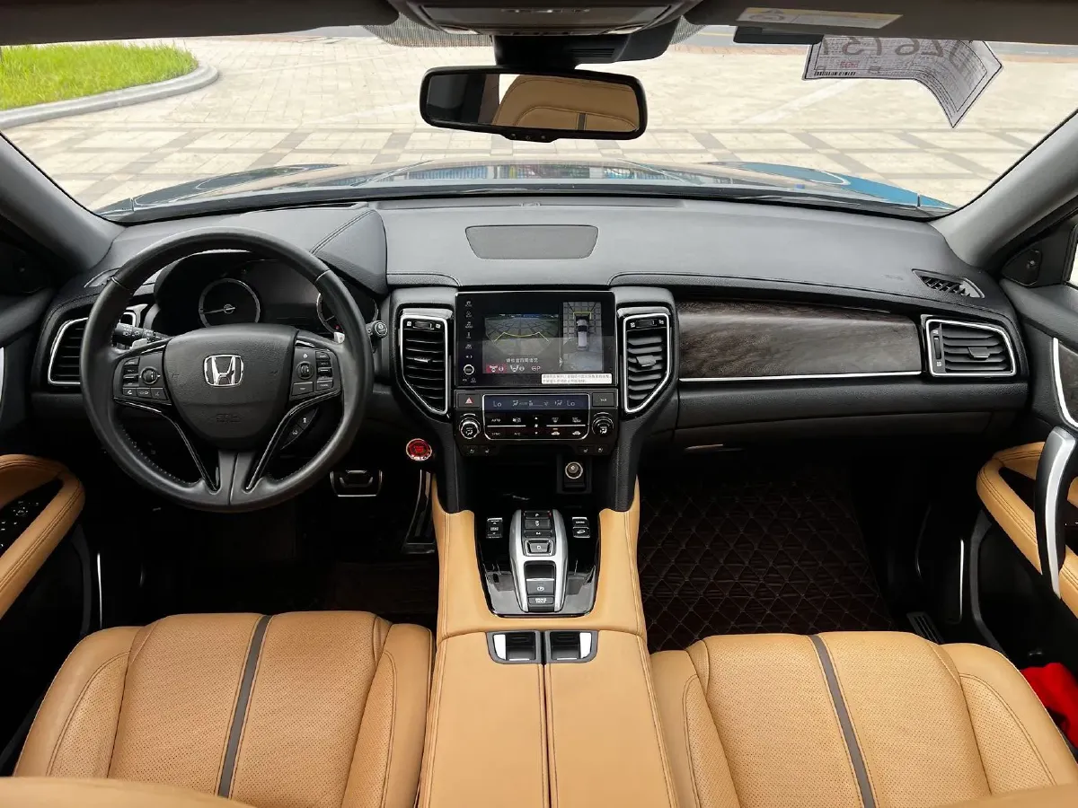 2020 Honda UR-V 2.0T 272HP L4 9AT,autocango,china used car exporter,china ev exporter,chinese used car exporter,chinese used ev exporter