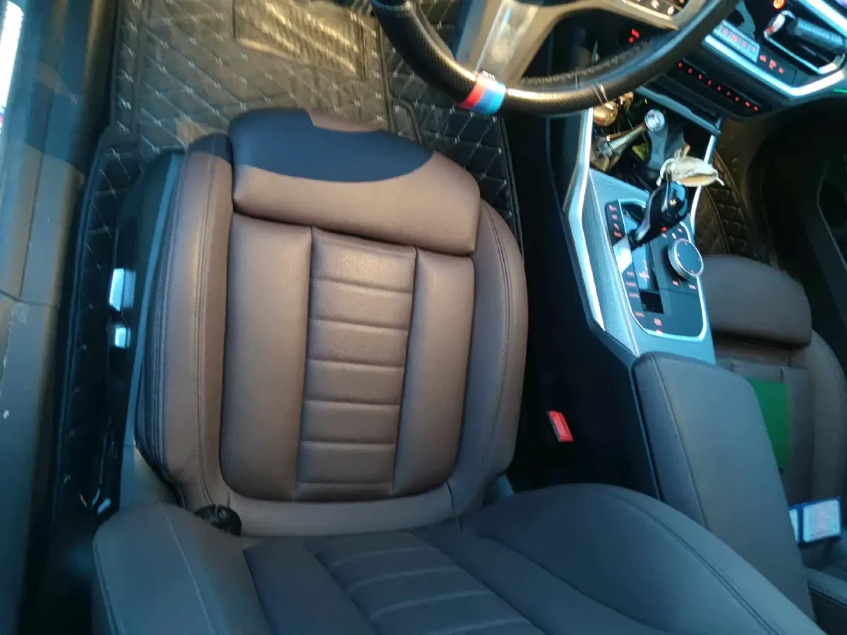 2020 BMW 3 Series 2.0T 184HP L4 8AT,autocango,china used car exporter,china ev exporter,chinese used car exporter,chinese used ev exporter