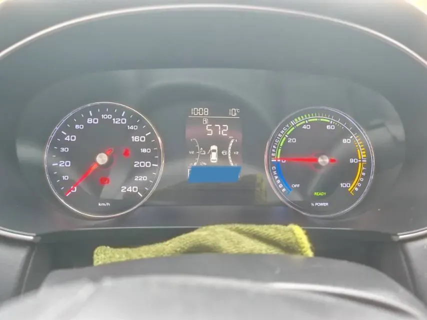 2019 Roewe i6 1.5T 169HP L4 AMT PHEV 9.1KWH,autocango,china used car exporter,china ev exporter,chinese used car exporter,chinese used ev exporter