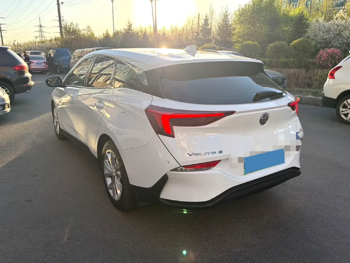 2022 Buick Velite 6 1.5L 102HP L4 E-CVT PHEV 9.5KWH,autocango,china used car exporter,china ev exporter,chinese used car exporter,chinese used ev exporter