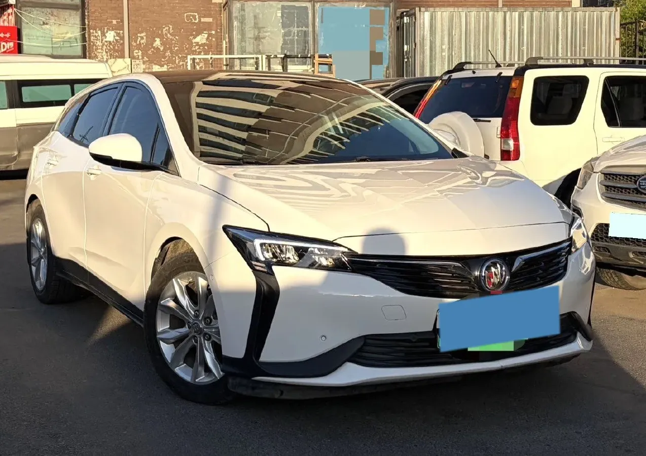 2022 Buick Velite 6 1.5L 102HP L4 E-CVT PHEV 9.5KWH,autocango,china used car exporter,china ev exporter,chinese used car exporter,chinese used ev exporter