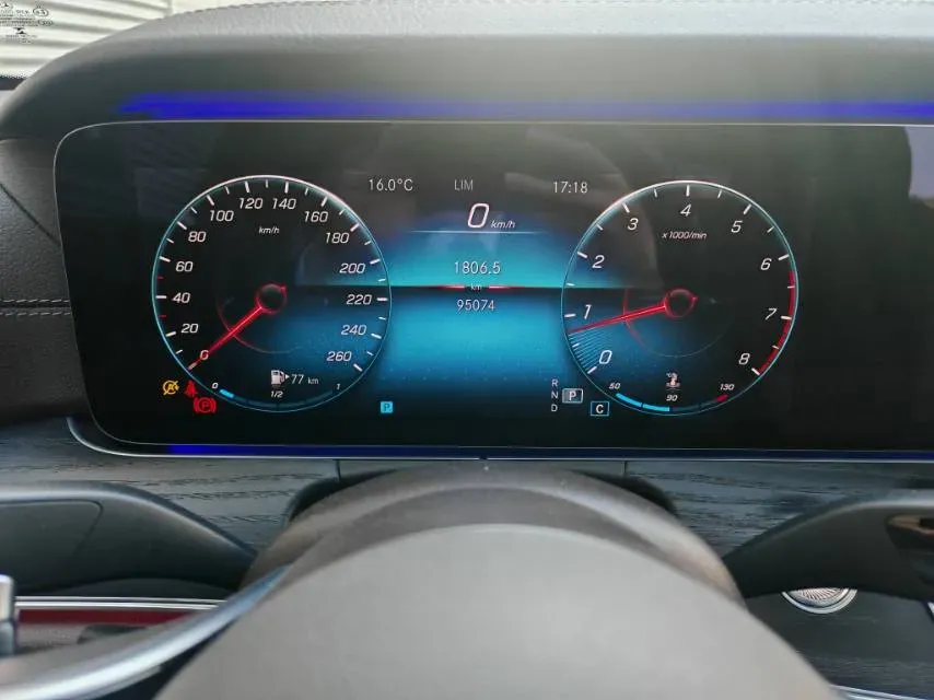 2021 Mercedes-Benz E Class 2.0T 258HP L4 9AT,autocango,china used car exporter,china ev exporter,chinese used car exporter,chinese used ev exporter