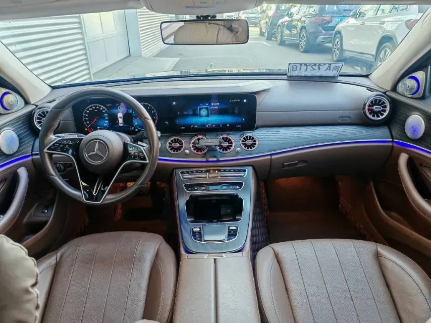 2021 Mercedes-Benz E Class 2.0T 258HP L4 9AT,autocango,china used car exporter,china ev exporter,chinese used car exporter,chinese used ev exporter