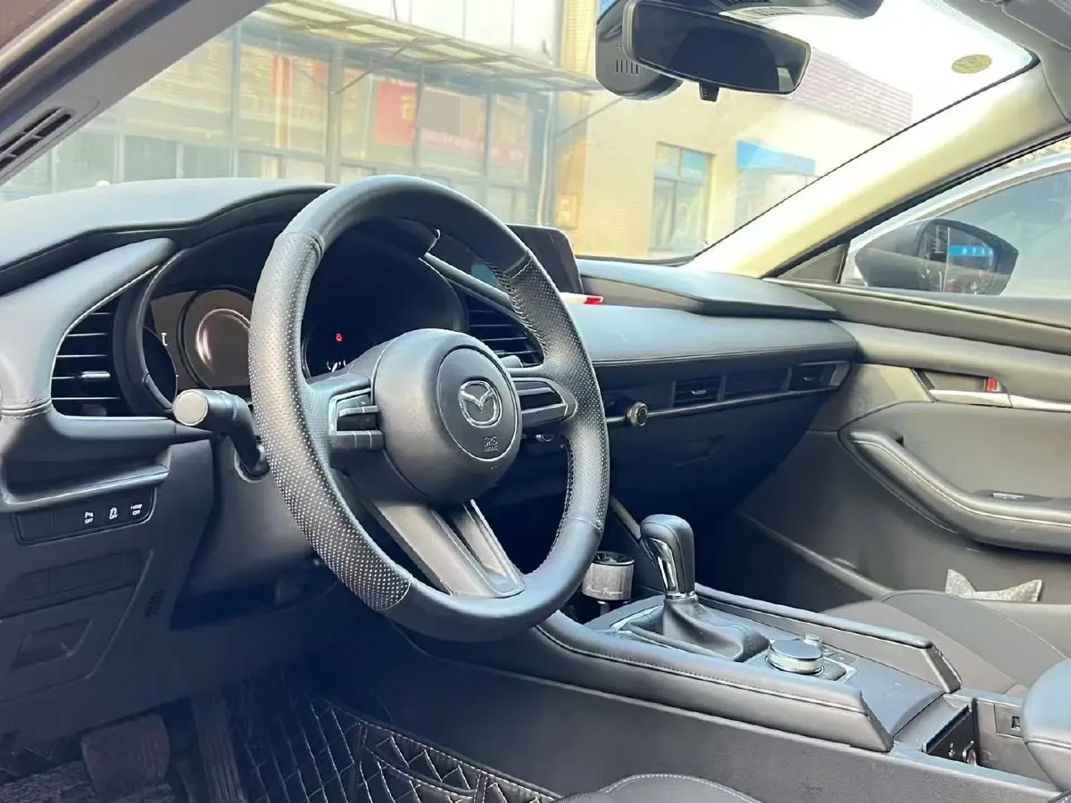 2023 Mazda 3 Axela 2.0L 158HP L4 6AT,autocango,china used car exporter,china ev exporter,chinese used car exporter,chinese used ev exporter