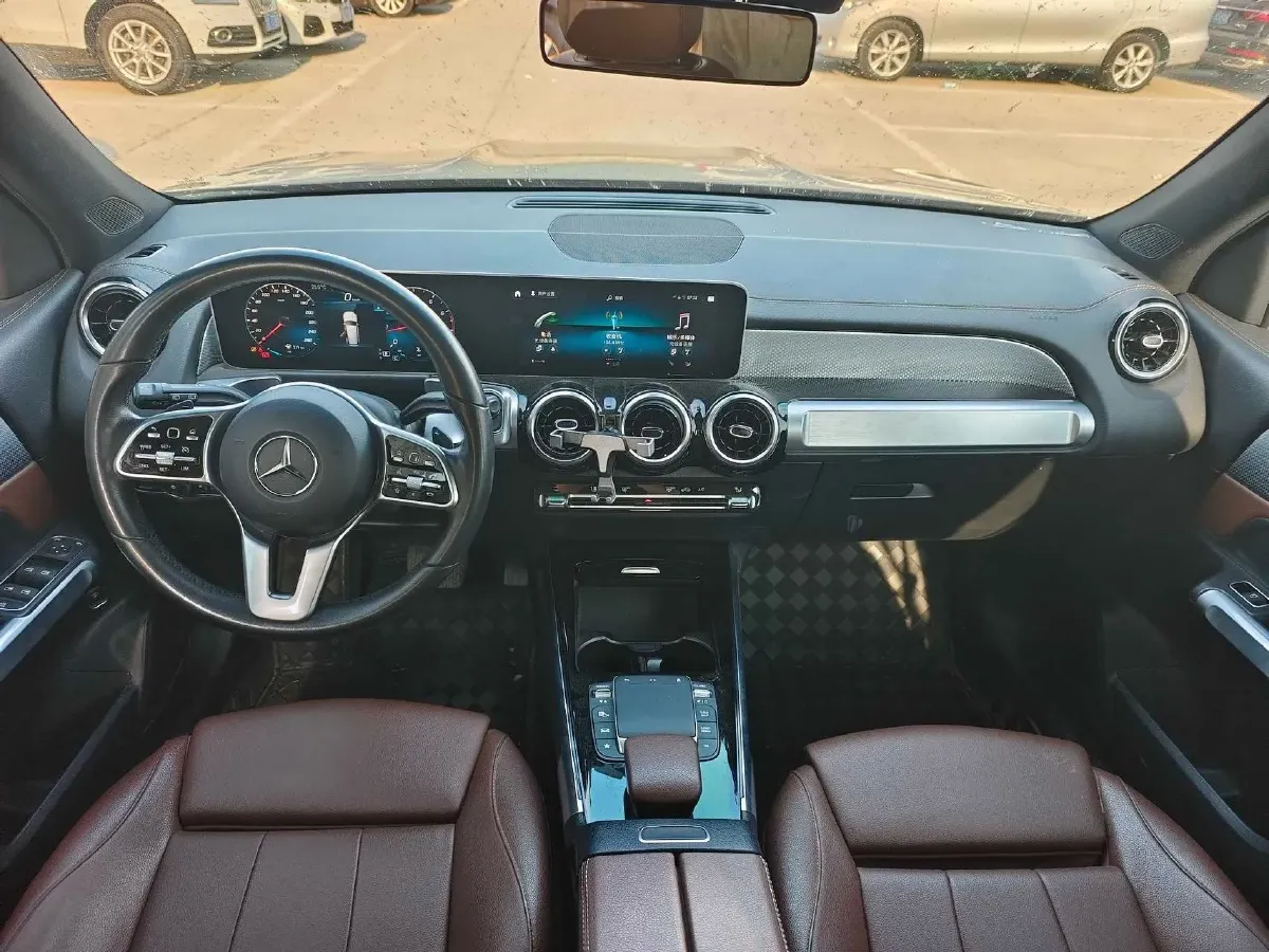 2020 Mercedes-Benz GLB Class 1.3T 136HP L4 7DCT,autocango,china used car exporter,china ev exporter,chinese used car exporter,chinese used ev exporter