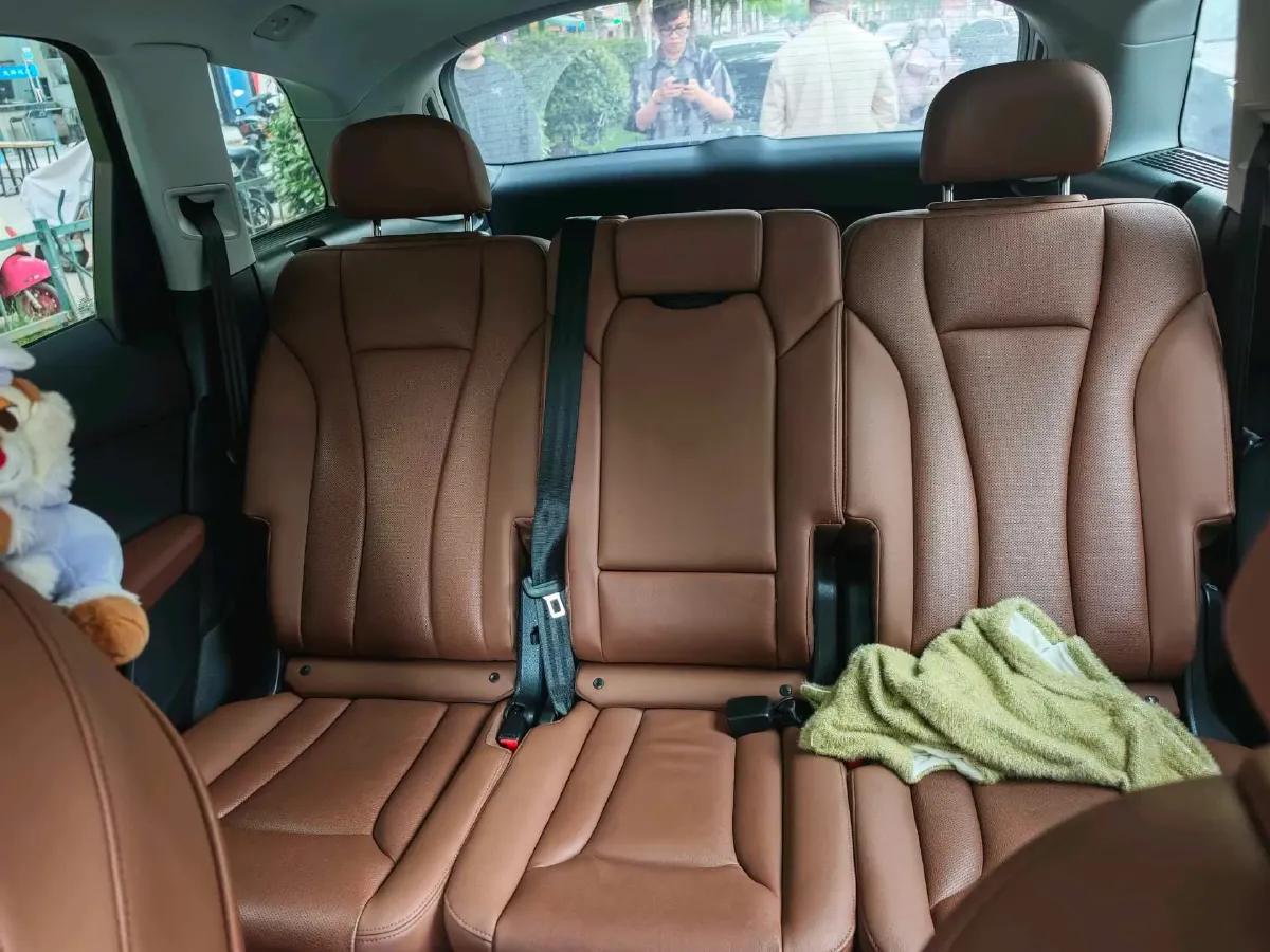 2021 Audi Q7 3.0T 340HP V6 8AT,autocango,china used car exporter,china ev exporter,chinese used car exporter,chinese used ev exporter