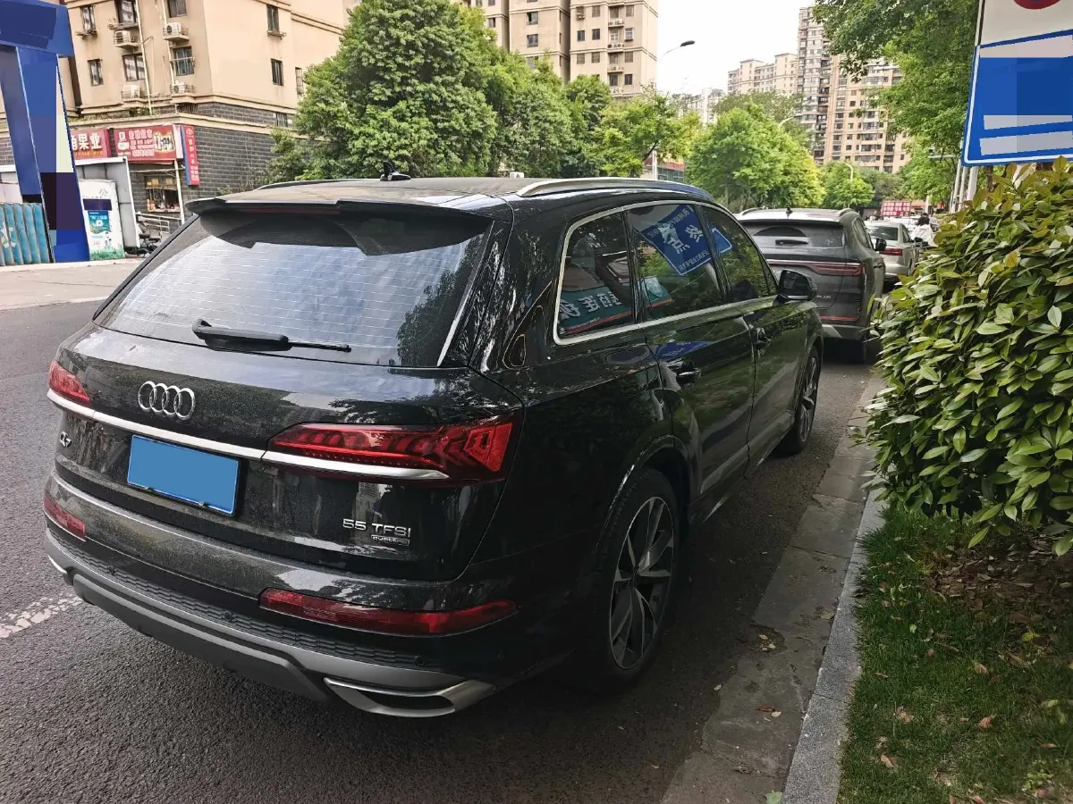 2021 Audi Q7 3.0T 340HP V6 8AT,autocango,china used car exporter,china ev exporter,chinese used car exporter,chinese used ev exporter