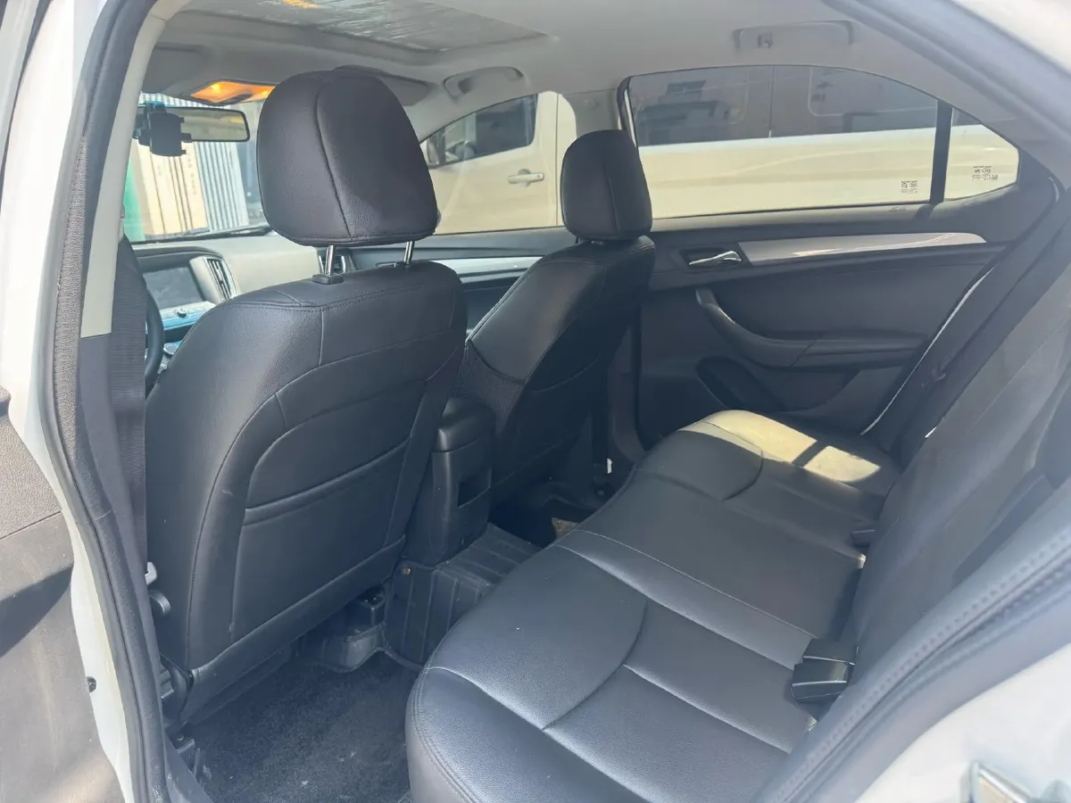 2018 Roewe 360 1.5L 116HP L4 4AT,autocango,china used car exporter,china ev exporter,chinese used car exporter,chinese used ev exporter