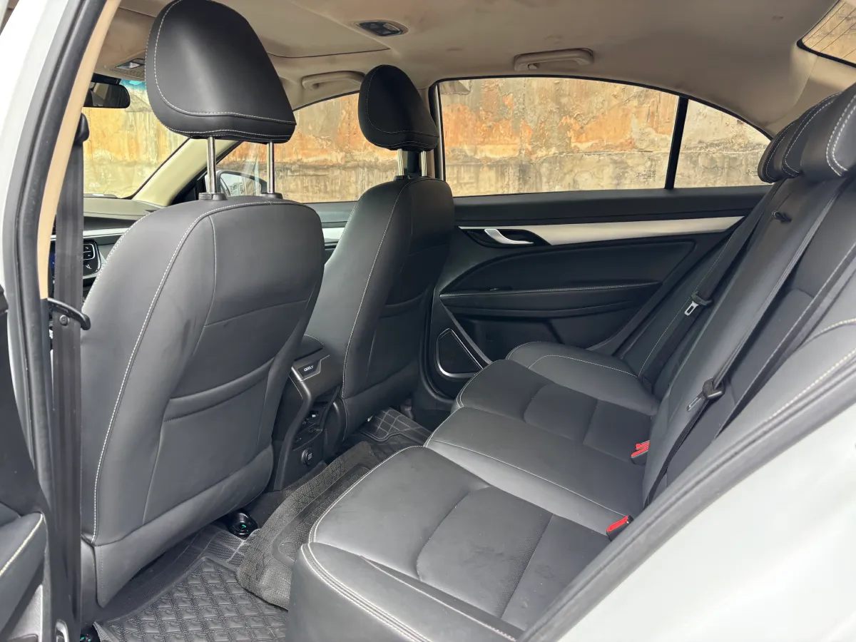 2018 Geely Emgrand 1.5L 109HP L4 5MT,autocango,china used car exporter,china ev exporter,chinese used car exporter,chinese used ev exporter