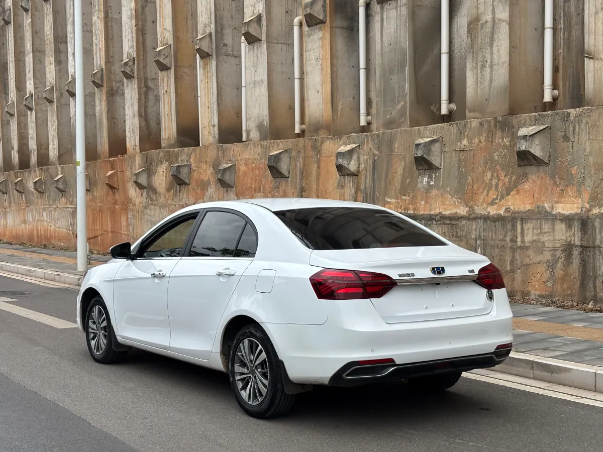 2018 Geely Emgrand 1.5L 109HP L4 5MT,autocango,china used car exporter,china ev exporter,chinese used car exporter,chinese used ev exporter