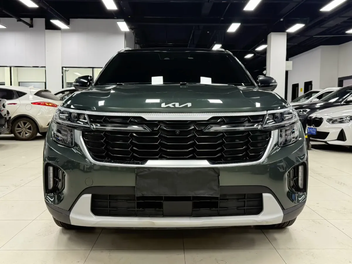 2023 Kia Seltos 1.5L 115HP L4 CVT,autocango,china used car exporter,china ev exporter,chinese used car exporter,chinese used ev exporter