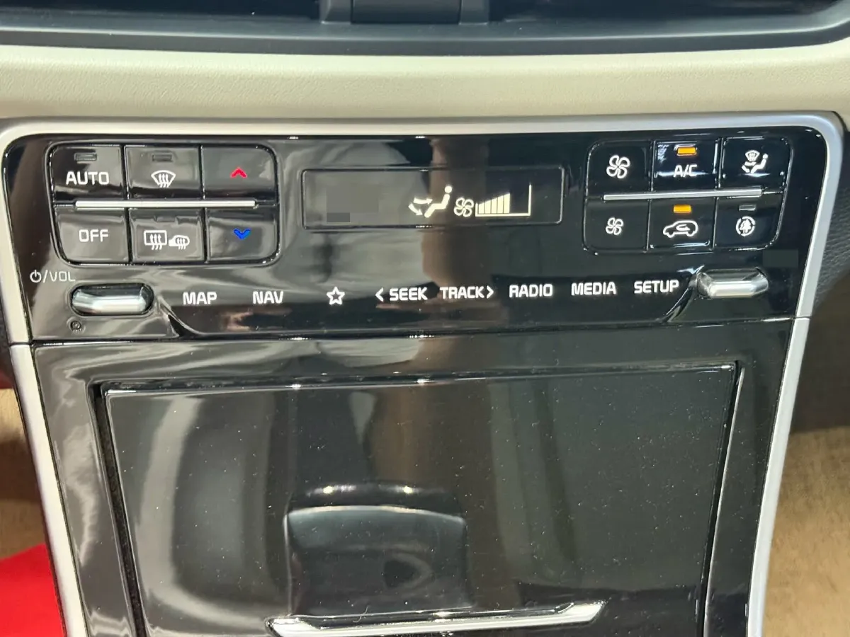 2023 Kia Seltos 1.5L 115HP L4 CVT,autocango,china used car exporter,china ev exporter,chinese used car exporter,chinese used ev exporter