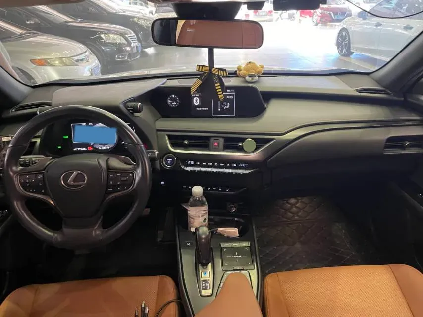 2020 Lexus UX BEV 54.35KWH,autocango,china used car exporter,china ev exporter,chinese used car exporter,chinese used ev exporter