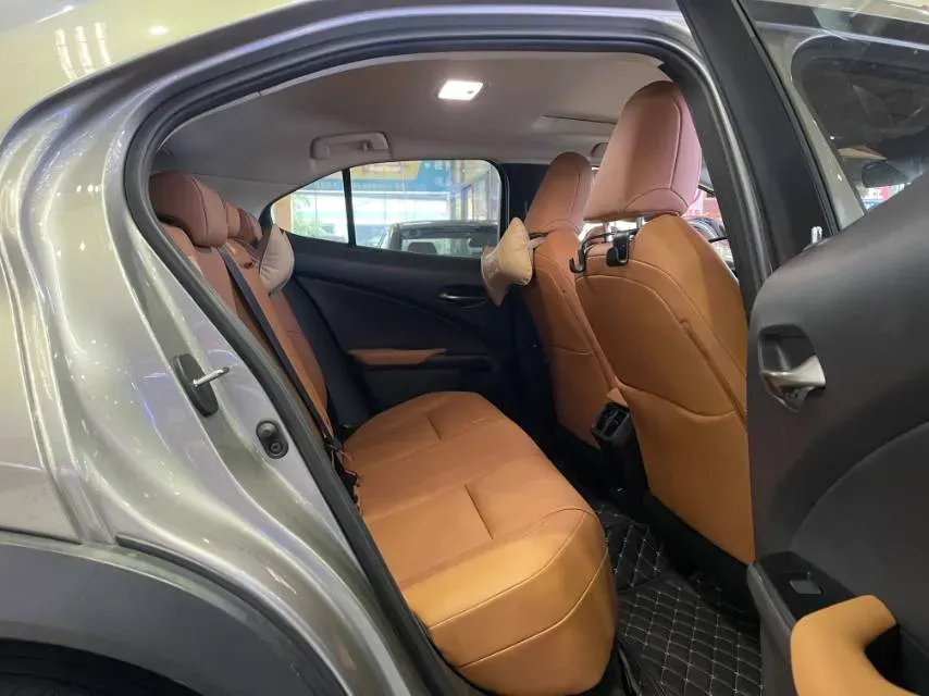 2020 Lexus UX BEV 54.35KWH,autocango,china used car exporter,china ev exporter,chinese used car exporter,chinese used ev exporter
