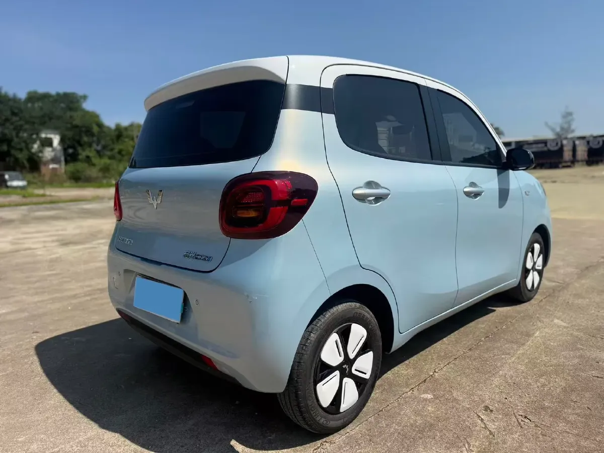 2025 WuLing HongGuang MINI EV BEV 16.2KWH,autocango,china used car exporter,china ev exporter,chinese used car exporter,chinese used ev exporter