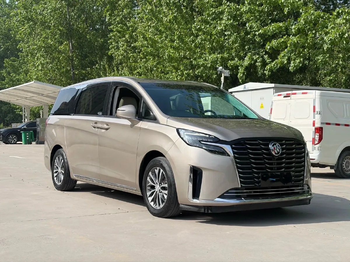 2023 Buick GL8 2.0T 237HP L4 9AT,autocango,china used car exporter,china ev exporter,chinese used car exporter,chinese used ev exporter