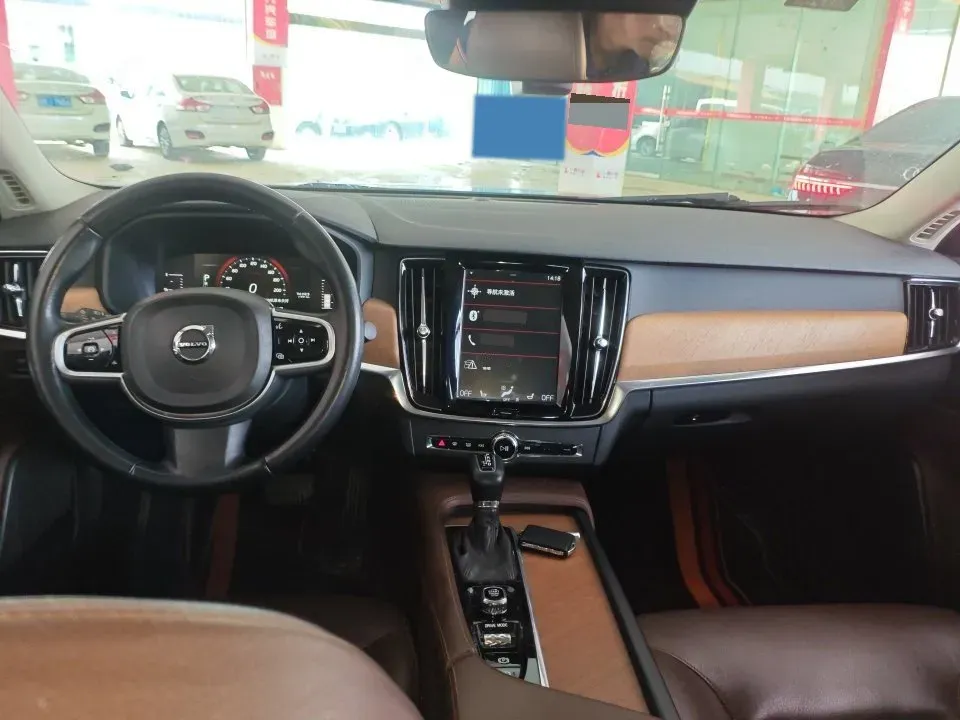 2019 Infiniti Q70 2.0T 211HP L4 7AT,autocango,china used car exporter,china ev exporter,chinese used car exporter,chinese used ev exporter