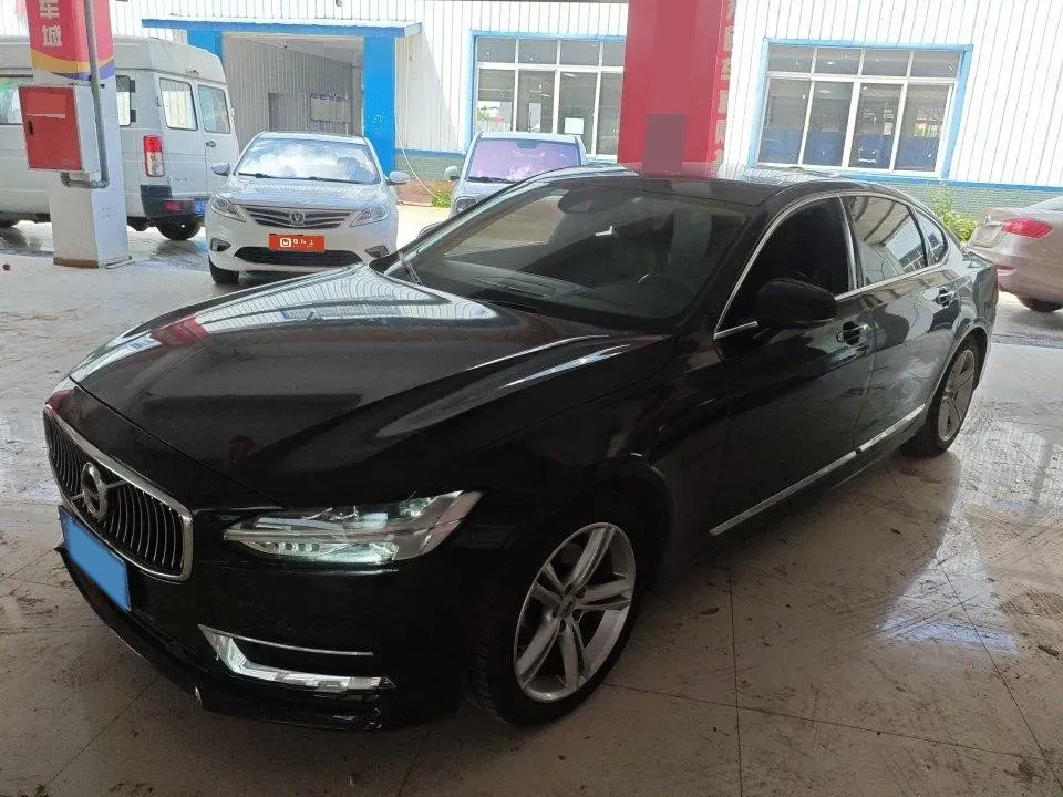 2019 Infiniti Q70 2.0T 211HP L4 7AT,autocango,china used car exporter,china ev exporter,chinese used car exporter,chinese used ev exporter