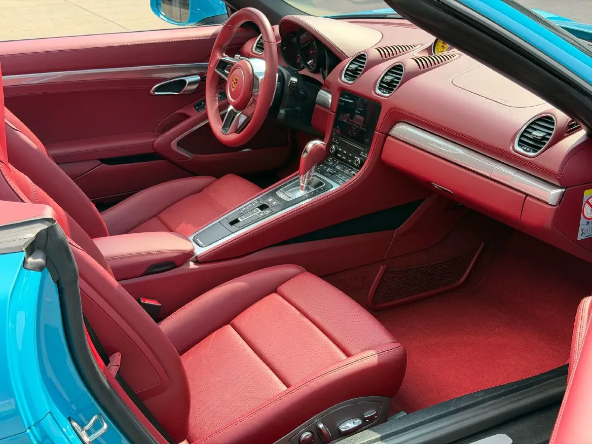 2018 Porsche 718 2.0T 250HP H4 7DCT,autocango,china used car exporter,china ev exporter,chinese used car exporter,chinese used ev exporter