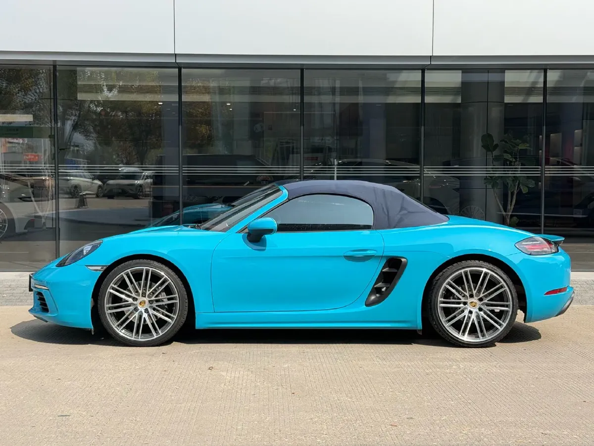 2018 Porsche 718 2.0T 250HP H4 7DCT,autocango,china used car exporter,china ev exporter,chinese used car exporter,chinese used ev exporter