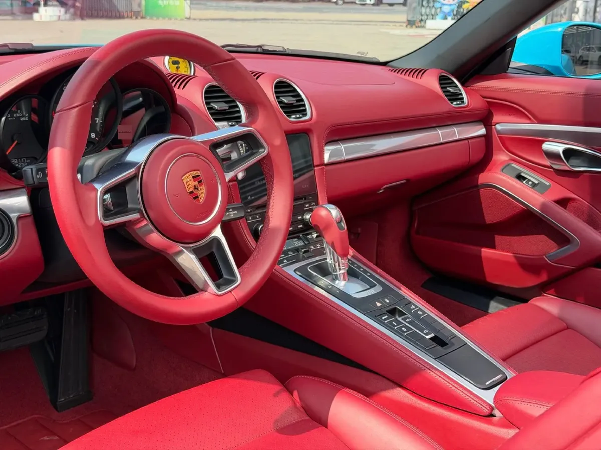 2018 Porsche 718 2.0T 250HP H4 7DCT,autocango,china used car exporter,china ev exporter,chinese used car exporter,chinese used ev exporter
