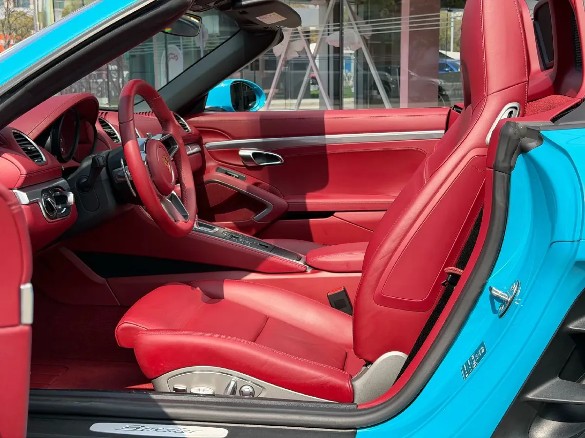 2018 Porsche 718 2.0T 250HP H4 7DCT,autocango,china used car exporter,china ev exporter,chinese used car exporter,chinese used ev exporter