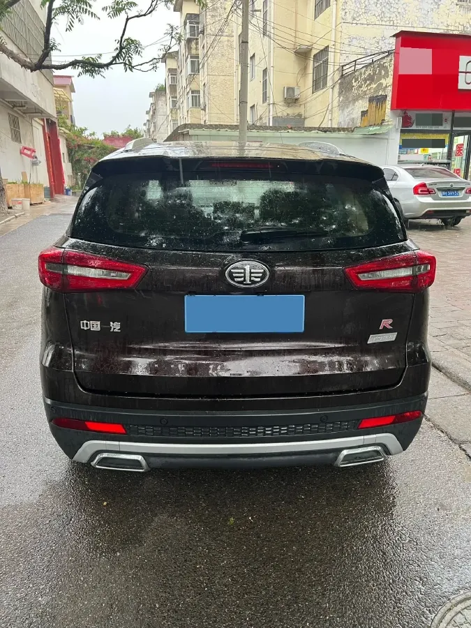 2018 FAW Senia R9 1.2T 143HP L4 5MT,autocango,china used car exporter,china ev exporter,chinese used car exporter,chinese used ev exporter