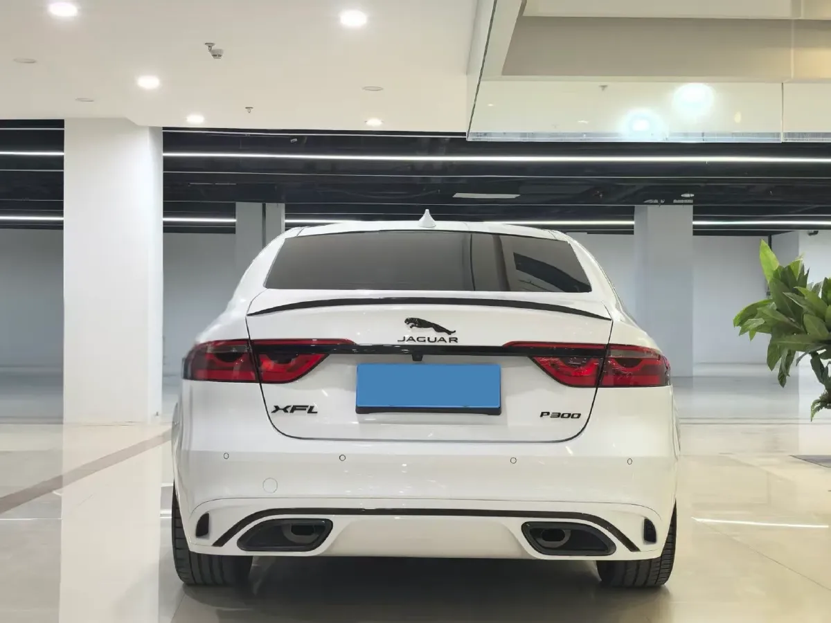 2024 Jaguar XFL 2.0T 250HP L4 8AT,autocango,china used car exporter,china ev exporter,chinese used car exporter,chinese used ev exporter