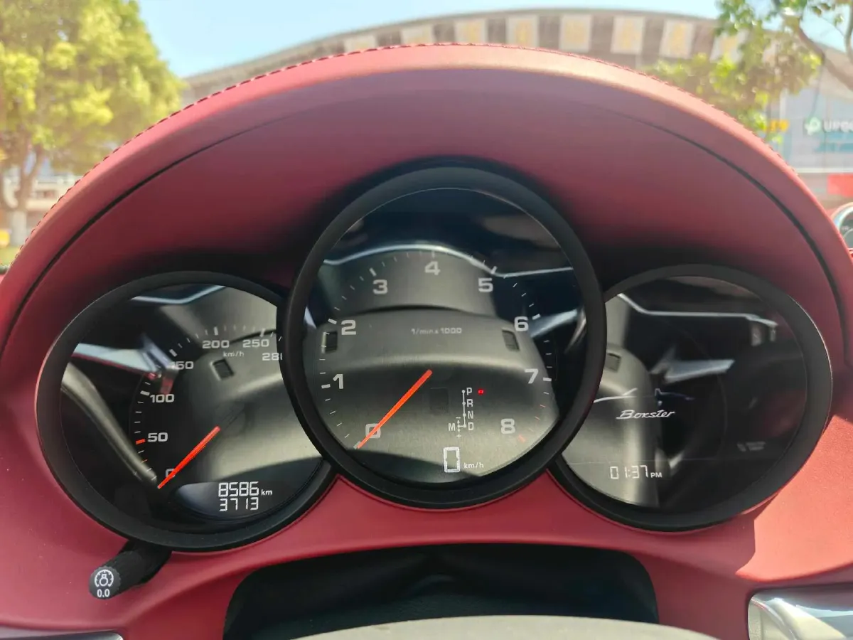 2022 Porsche 718 2.0T 250HP H4 7DCT,autocango,china used car exporter,china ev exporter,chinese used car exporter,chinese used ev exporter