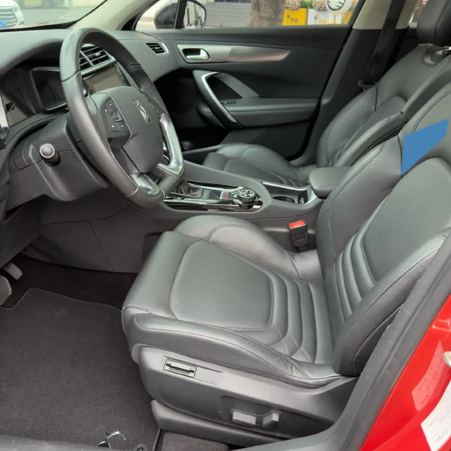2018 DS 6 1.6T 167HP L4 6AT,autocango,china used car exporter,china ev exporter,chinese used car exporter,chinese used ev exporter