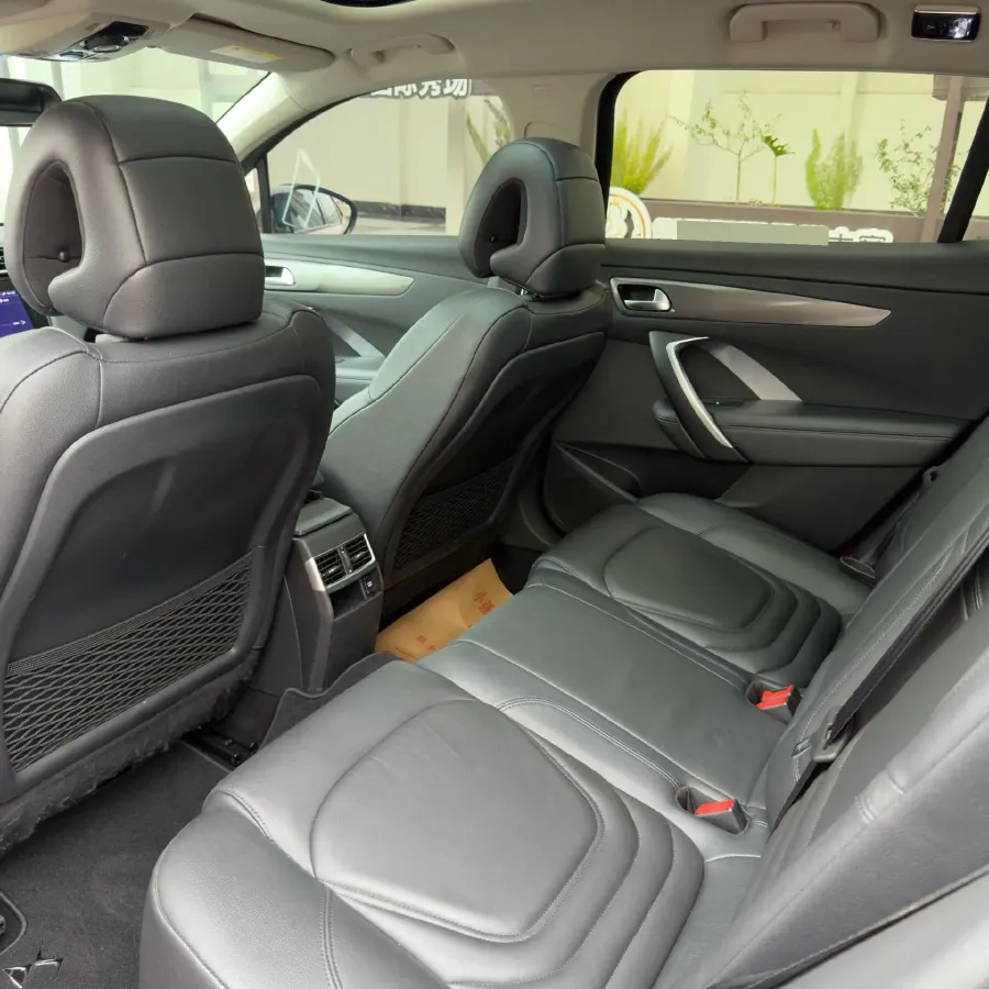 2018 DS 6 1.6T 167HP L4 6AT,autocango,china used car exporter,china ev exporter,chinese used car exporter,chinese used ev exporter