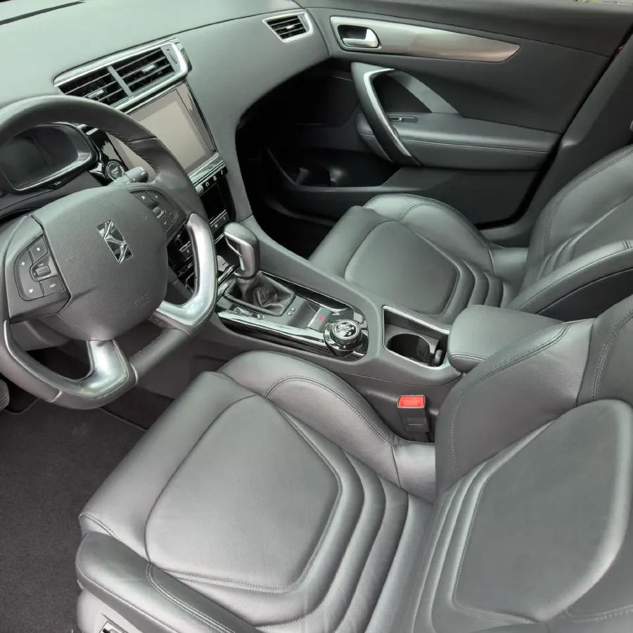 2018 DS 6 1.6T 167HP L4 6AT,autocango,china used car exporter,china ev exporter,chinese used car exporter,chinese used ev exporter