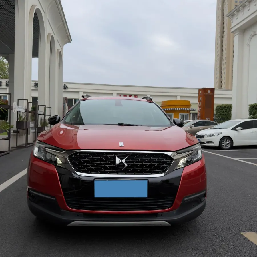 2018 DS 6 1.6T 167HP L4 6AT,autocango,china used car exporter,china ev exporter,chinese used car exporter,chinese used ev exporter