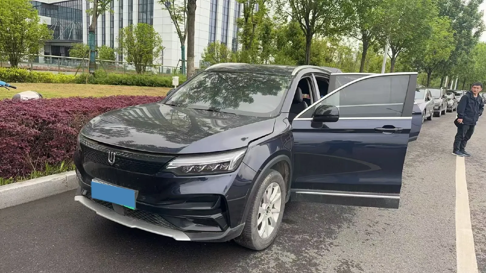 2022 Skyworth HT-i 1.5L 110HP L4 E-CVT PHEV 32.76KWH,autocango,china used car exporter,china ev exporter,chinese used car exporter,chinese used ev exporter
