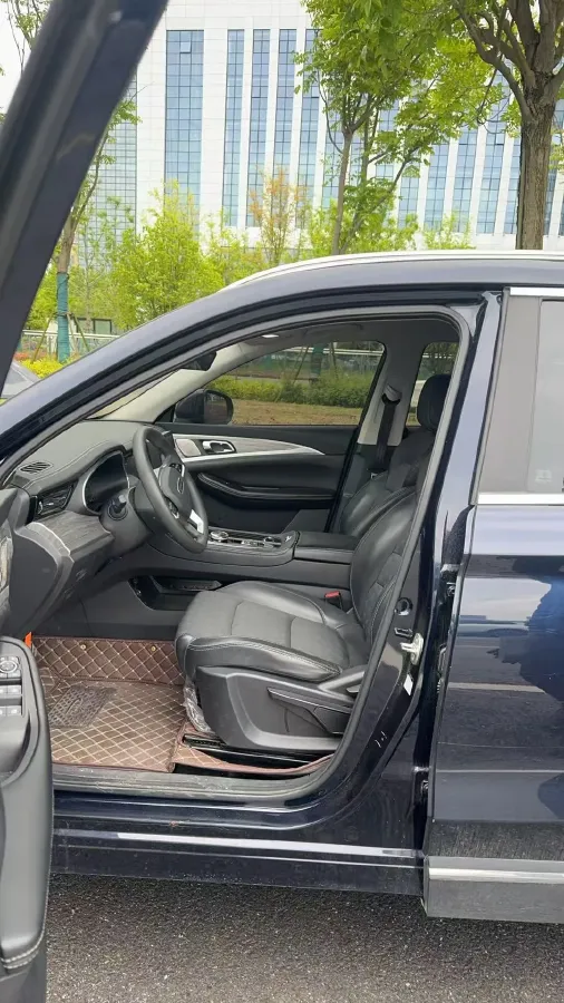 2022 Skyworth HT-i 1.5L 110HP L4 E-CVT PHEV 32.76KWH,autocango,china used car exporter,china ev exporter,chinese used car exporter,chinese used ev exporter
