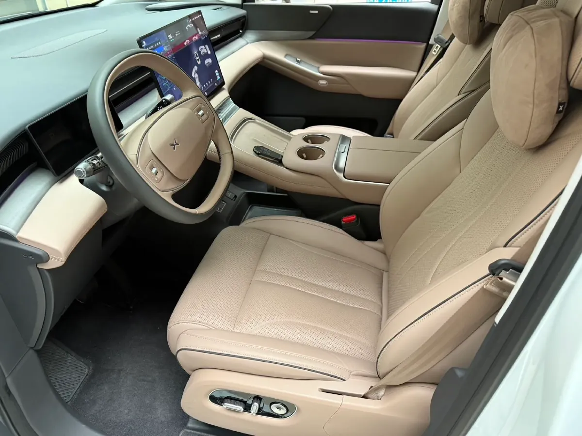 2025 Xpeng X9 BEV,autocango,china used car exporter,china ev exporter,chinese used car exporter,chinese used ev exporter