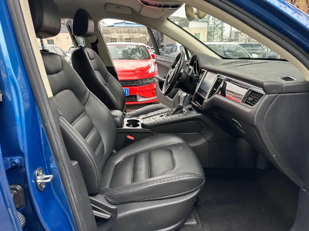 2017 Zotye SR9 2.0T 190HP L4 6DCT,autocango,china used car exporter,china ev exporter,chinese used car exporter,chinese used ev exporter