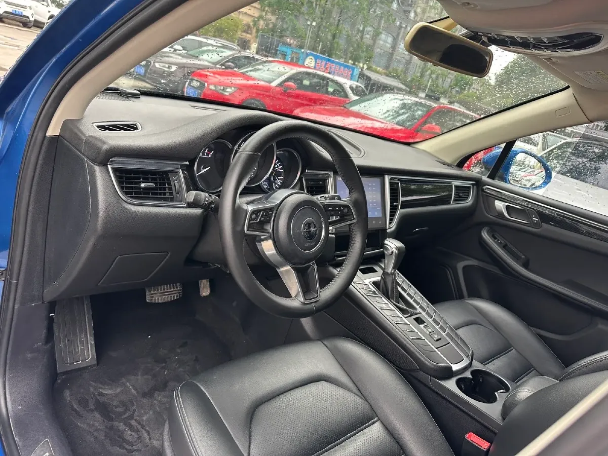 2017 Zotye SR9 2.0T 190HP L4 6DCT,autocango,china used car exporter,china ev exporter,chinese used car exporter,chinese used ev exporter