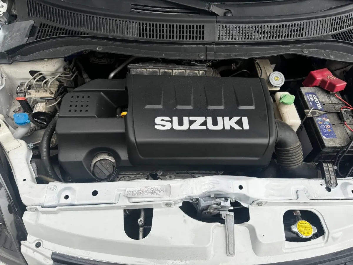 2015 LiFan 720 1.8L 133HP L4 CVT,autocango,china used car exporter,china ev exporter,chinese used car exporter,chinese used ev exporter