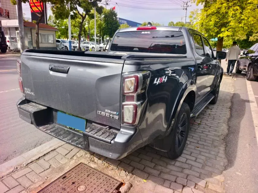 2023 Isuzu D-MAX 1.9T 177HP L4 8AT,autocango,china used car exporter,china ev exporter,chinese used car exporter,chinese used ev exporter